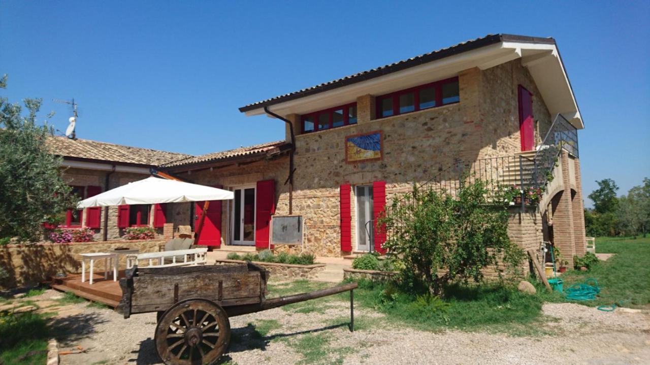 Il Barbagianni Bed and Breakfast Montepescali Buitenkant foto